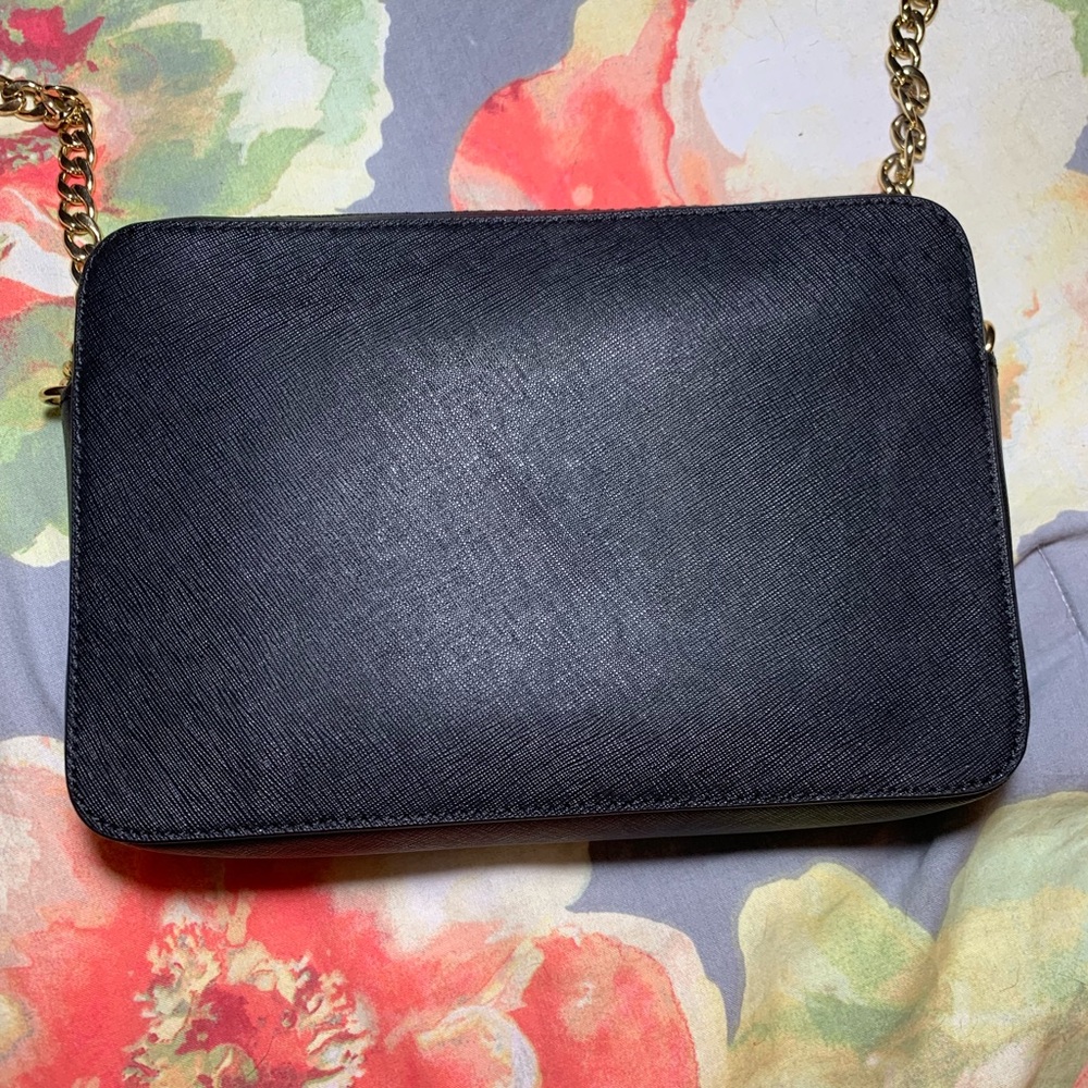 Michael Kors Crossbody - Picture 2 of 6